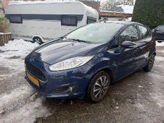 Schadeauto Ford Fiesta 1.5 TDCI STYLE NAVI AIRCO 2017/1
