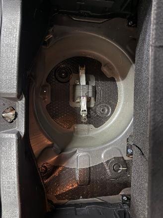 Suzuki Swift 1.3 AIRCO 5DRS SPORTVELGEN picture 14