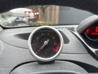 Renault Twingo 1.2 AIRCO CRUISE CENTRAAL picture 22