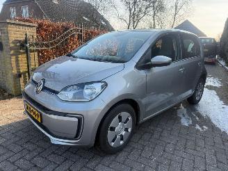 damaged passenger cars Volkswagen e-Up! STYLE AIRCO STOELVERWARMING MULTISTUUR 2022/2
