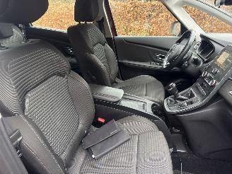 Renault Scenic 1.2 tce zen 93000km NAP!!  NAVI PDC picture 18