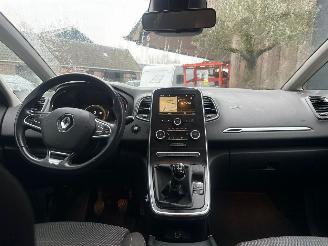 Renault Scenic 1.2 tce zen 93000km NAP!!  NAVI PDC picture 2