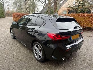 Unfallwagen BMW 1-serie 116I M AUT PANO VOLL OPTIES 2023/8