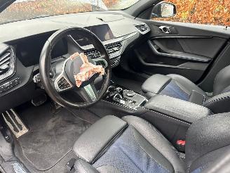 BMW 1-serie 116I M AUT PANO VOLL OPTIES picture 21