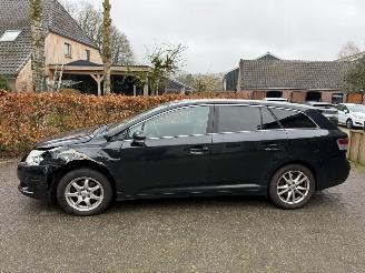 Toyota Avensis 1.8 VVTI  AUT LEER NAVI CAMERA picture 9