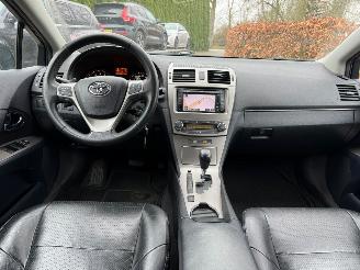 Toyota Avensis 1.8 VVTI  AUT LEER NAVI CAMERA picture 15