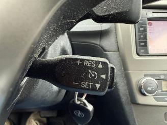 Toyota Avensis 1.8 VVTI  AUT LEER NAVI CAMERA picture 23