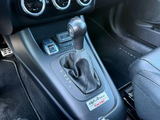 Alfa Romeo Giulietta 1.4 TUBRO 170PK SUPER RACE AUTOMAAT LEER picture 18