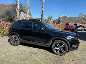 Volvo XC40 1.5 T2 R-DESIGN AUT! NL AUTO picture 5