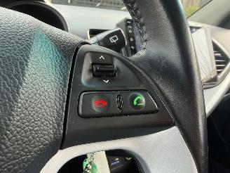 Kia Picanto 1.0 5DRS AIRCO NAVI NAP picture 20