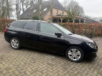 Peugeot 308 1.2 E- thp pano pdc navi camera picture 3