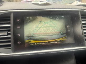 Peugeot 308 1.2 E- thp pano pdc navi camera picture 21