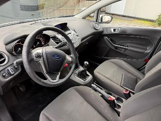 Ford Fiesta 1.0 STYLE 5DRS AIRCO NAVI picture 17