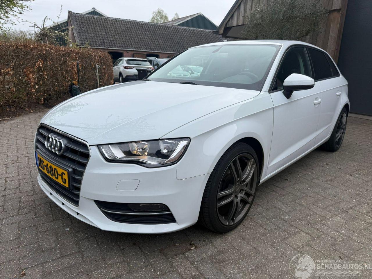 Audi A3 SPORTBACK 1.4 NL AUTO NAVI