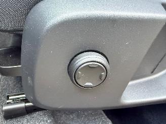 Volvo XC40 2.0 B4 CORE NL NIEUW picture 29