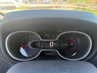 Renault Trafic 2.0 DCI AUTOMAAT 170 PS L2H1 LUXE NL BUS 3SITS picture 24