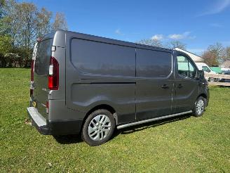 Renault Trafic 2.0 DCI AUTOMAAT 170 PS L2H1 LUXE NL BUS 3SITS picture 4