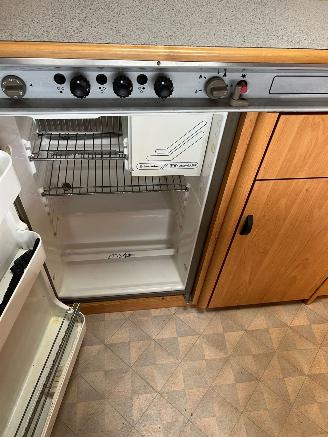 Knaus  6604 SUDWIND STAPELBED WC KOELKAST FORNUIS picture 21