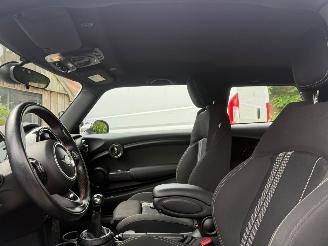 Mini Cooper 1.5 JWC PAKKET NL NAVI AIRCO LUXE UITVOERING picture 20