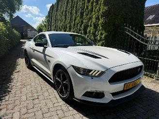 Coche accidentado Ford USA Mustang CALIFORNIA GT 5.0 25000KM!! GEEN SCHADE 2016/6