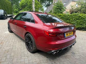 Damaged car Audi A4 2.0 TFSI PANO LEER NL AUTO LIMOSINE 2017/3