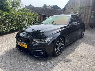 damaged passenger cars BMW 3-serie 320I SPORT HIGH EXECUTIVE 2013/7