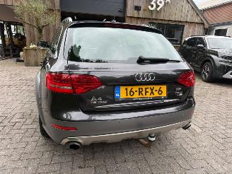 Audi A4 allroad 2.0 tfsi Quattro PANO NL AUTO NAP picture 6