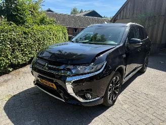 Mitsubishi Outlander 2.0PHEV  PLUGIN PREMIUM LUXE UITVOERING picture 10
