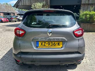Renault Captur 0.9 AIRCO NAVI CRUISE picture 2