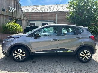 Renault Captur 0.9 AIRCO NAVI CRUISE picture 8