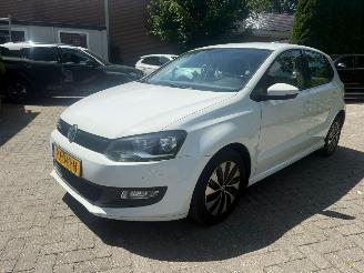 uszkodzony samochody osobowe Volkswagen Polo 1.0 5DRS AIRCO NAVI CRUISE 2017/7