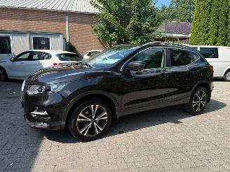 Nissan Qashqai 1.2 N-CONNECTA PANO NAVI CAMERA STOELVERWARMING picture 2