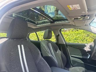 BMW 1-serie 118I AUT! PANO HIGH EXECUTIVE 77800KM picture 16
