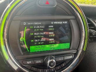 Mini Cooper 1.5 COOPER  AUT! PANO JWC PAKKET DEALER ONDERHOUDEN picture 30