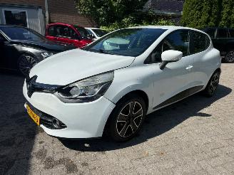 Renault Clio 1.5DCI 5DRS AIRCO NAVI picture 8