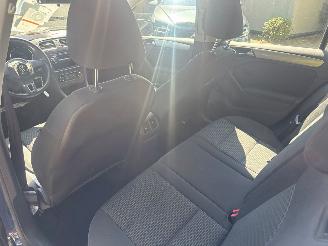 Volkswagen Golf 1.2 5DRS AIRCO CRUISE picture 10
