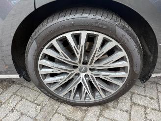 Audi A8 60 TSFI E QUATTRO NL AUTO PANO S-LINE picture 13