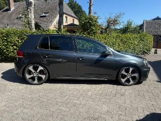Volkswagen Golf 2.0 GTI  211PK  5DRS AIRCO NAVI picture 6