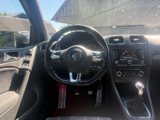 Volkswagen Golf 2.0 GTI  211PK  5DRS AIRCO NAVI picture 17