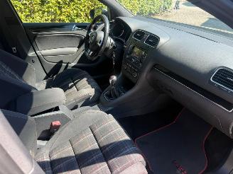 Volkswagen Golf 2.0 GTI  211PK  5DRS AIRCO NAVI picture 12