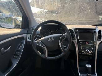 Hyundai I-30 1.6GDI AIRCO NAVI PDC picture 19