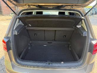 Volkswagen Golf Sportsvan 2.0 TDI AUTOMAAT HIGHLINE NAVI CAMERA picture 15
