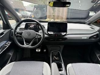 Volkswagen ID.3 FIRST PLUS 58KWH NL AUTO picture 2