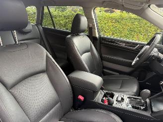 Subaru Outback 2.5I  NL AUTO PREMIUM AUT! PANO LEER NAVI picture 24