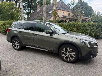 Subaru Outback 2.5I  NL AUTO PREMIUM AUT! PANO LEER NAVI picture 3