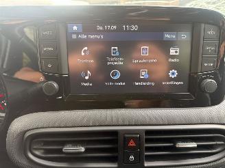 Hyundai I-10 1.0 NAP AIRCO SCHERM CRUISE picture 22