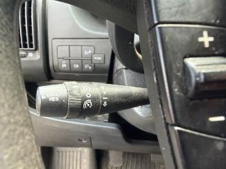 Peugeot Boxer 330 2.2 L2H1 DC AIRCO NAVI picture 19