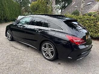 skadebil auto Mercedes Cla-klasse 200D AMG AUT! PANO LEER 2017/12