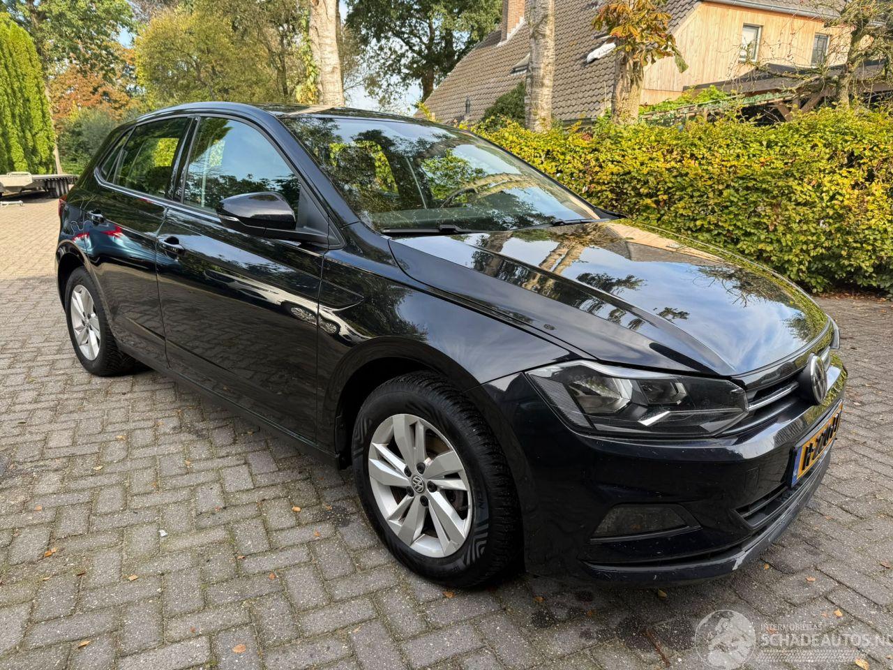 Volkswagen Polo 1.0 5DRS AIRCO CRUISE