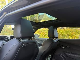 Peugeot 2008 1.2 GT-LINE PANO AUTOMAAT picture 17
